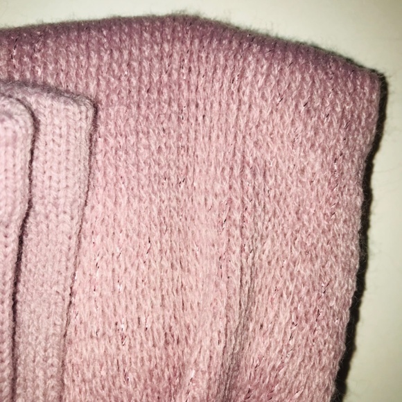 NWT New York & Company Ladies Purple Winter Scarf and Gloves Holiday Gift Set - Picture 5 of 9